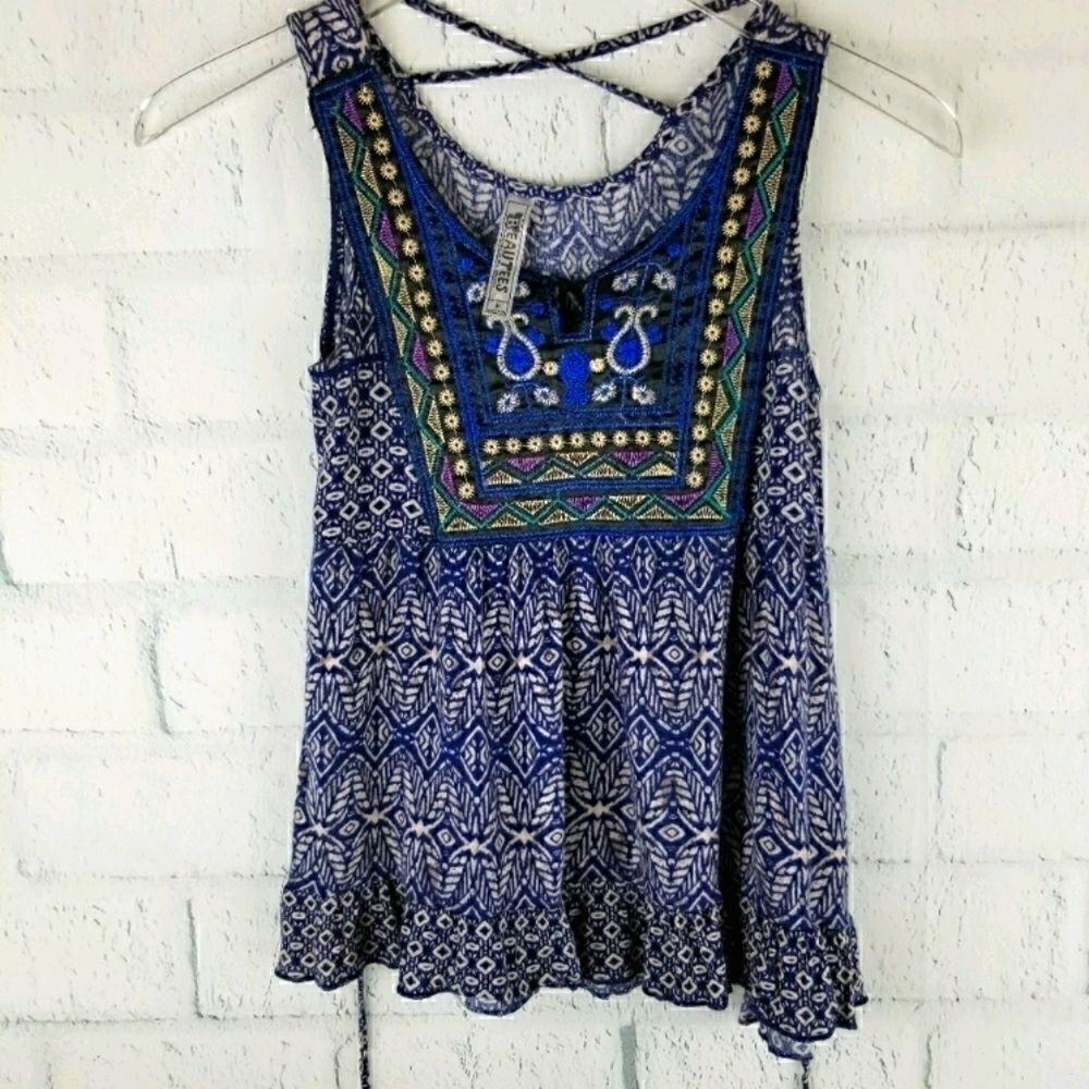 Beauties Boho embroidered Tank Top. Size M